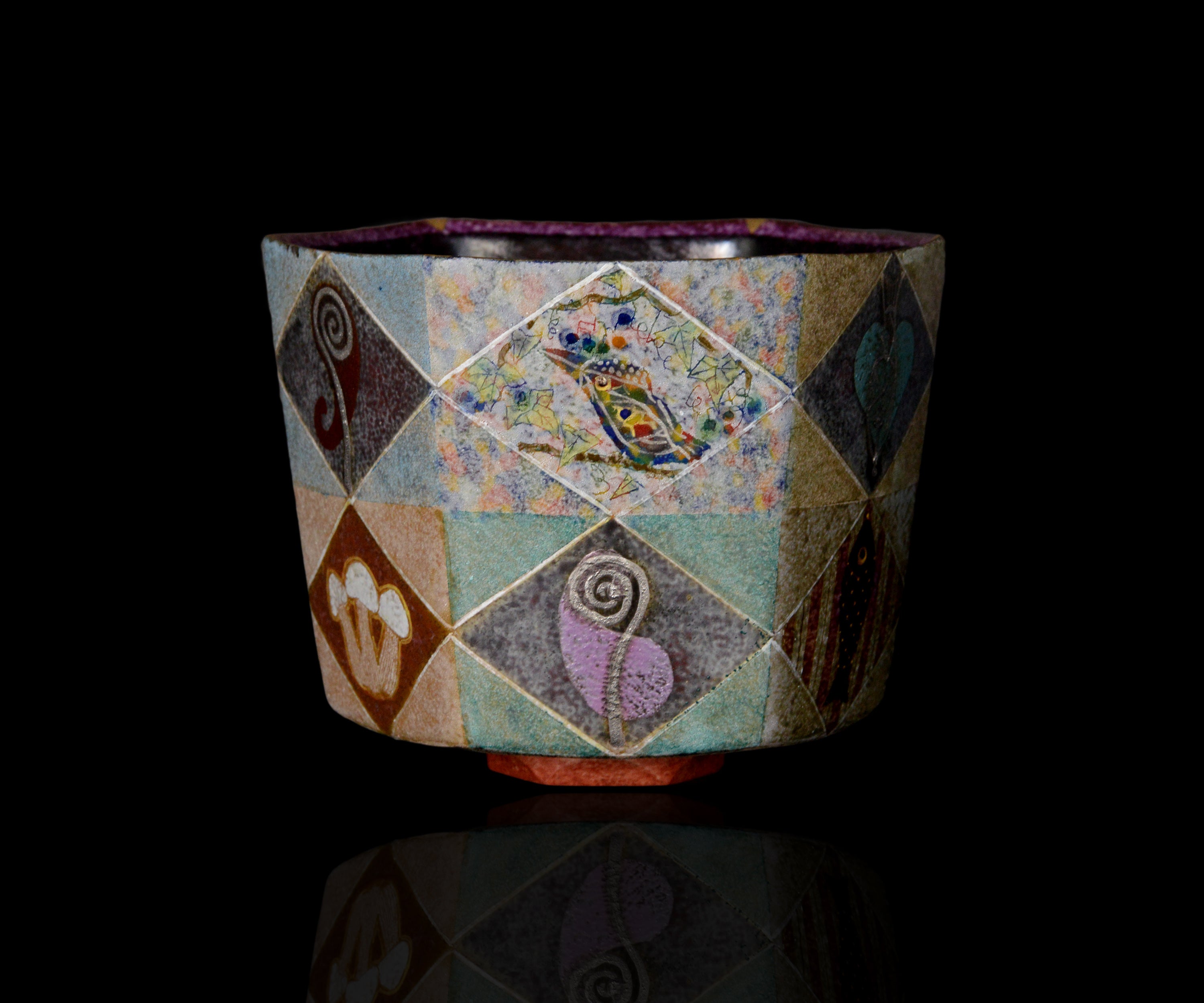 美品「伊藤北斗」作 釉描色絵銀彩筥『月夜の夢』共箱付 壺 つぼ 花瓶 伊藤 北斗の作品一覧-公益社団法人日本工芸会 美品「伊藤北斗」作