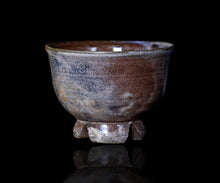 画像をギャラリービューアに読み込む, 三藤るい 粉引割高台茶碗 銘「縹星」
