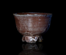 画像をギャラリービューアに読み込む, 三藤るい 粉引割高台茶碗 銘「縹星」