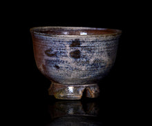 画像をギャラリービューアに読み込む, 三藤るい 粉引割高台茶碗 銘「縹星」