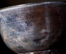画像をギャラリービューアに読み込む, 三藤るい 粉引割高台茶碗 銘「縹星」