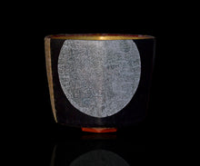 画像をギャラリービューアに読み込む, 伊藤北斗 釉刻色絵金銀彩 面取茶盌 -Moon-