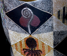 画像をギャラリービューアに読み込む, 伊藤北斗 釉刻色絵金銀彩 面取茶盌