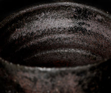 画像をギャラリービューアに読み込む, 三藤るい 黒唐津茶碗