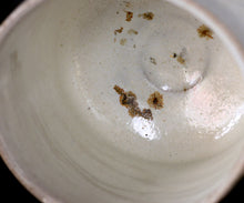 画像をギャラリービューアに読み込む, 三藤るい 斑唐津茶碗