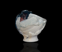 画像をギャラリービューアに読み込む, 加藤真美 フロスト釉 酒盃「丹頂」