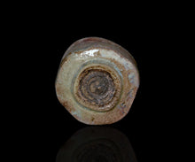 画像をギャラリービューアに読み込む, 松村遷 本沼手黄瀬戸窯変酒盃