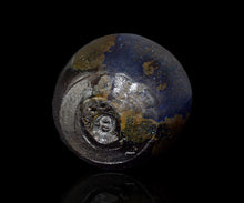 Load image into Gallery viewer, Hiroshi Gozeki Sohen-Guro Chawan "La nuit étoilée #28"