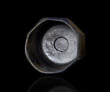 Load image into Gallery viewer, Hiroshi Gozeki Shakusai Sohen-guro Chawan