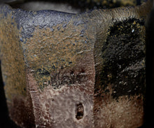 Load image into Gallery viewer, Hiroshi Gozeki Shakusai Sohen-guro Chawan