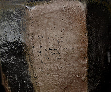 Load image into Gallery viewer, Hiroshi Gozeki Shakusai Sohen-guro Chawan