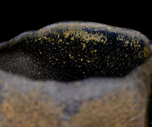 Load image into Gallery viewer, Hiroshi Gozeki Shakusai Sohen-guro Chawan