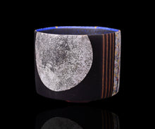 画像をギャラリービューアに読み込む, 伊藤北斗 釉刻色絵金銀彩 面取茶碗 -Moon-