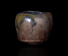 Load image into Gallery viewer, Hiroshi Gozeki Tousai Sohen-guro Chawan
