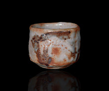 画像をギャラリービューアに読み込む, 奥磯太覚 志野ぐい呑A