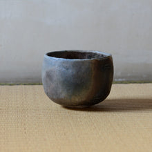 画像をギャラリービューアに読み込む, 吉見螢石 淡変須恵茶盌 銘「海神」