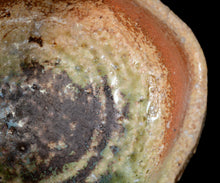 Load image into Gallery viewer, Shinjiro Aika Shigaraki chawan