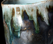 画像をギャラリービューアに読み込む, 金宗勲 鉄釉茶盌