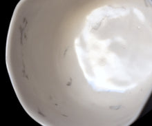 画像をギャラリービューアに読み込む, アマンダトン The Perfect Imbalance 抹茶碗