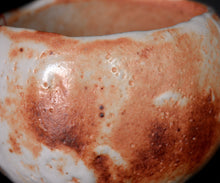 Load image into Gallery viewer, Ryotaro Kato Shino Chawan “Kakujaku”