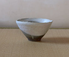 Load image into Gallery viewer, Hiroshi Gozeki Hakudei chawan