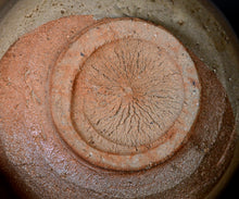 Load image into Gallery viewer, Raizan Yasunaga Kawa-kujira Chawan