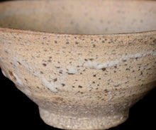 Load image into Gallery viewer, Tori Yoshino Hagi Ko-ido chawan