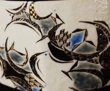 画像をギャラリービューアに読み込む, 多田幸史 幾何紋金白金銀彩茶碗 Progressive