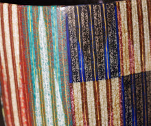 画像をギャラリービューアに読み込む, 伊藤北斗 釉刻色絵金銀彩 面取茶碗 -巳-