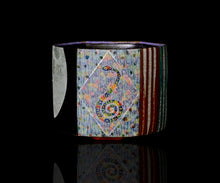 画像をギャラリービューアに読み込む, 伊藤北斗 釉刻色絵金銀彩 面取茶碗 -巳-