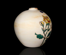 画像をギャラリービューアに読み込む, 村松道 銹朽手 薔薇と蝶の花瓶
