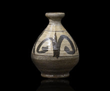 画像をギャラリービューアに読み込む, 光藤佐 鶏龍山徳利