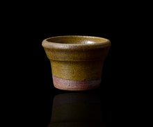 画像をギャラリービューアに読み込む, 三藤るい 黒唐津蓋置