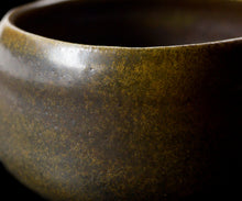 画像をギャラリービューアに読み込む, 三藤るい 黒唐津小服茶碗