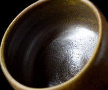 画像をギャラリービューアに読み込む, 三藤るい 黒唐津小服茶碗