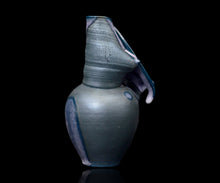 画像をギャラリービューアに読み込む, 加藤真美 ラベンダーフロスト釉 黒磁花入