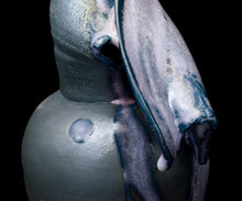 画像をギャラリービューアに読み込む, 加藤真美 ラベンダーフロスト釉 黒磁花入