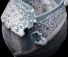 画像をギャラリービューアに読み込む, 加藤真美 フロスト釉 片翼花入