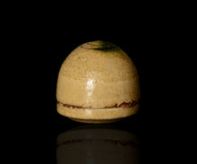 画像をギャラリービューアに読み込む, 松村遷 本沼手黄瀬戸宝珠香合