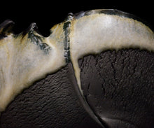 画像をギャラリービューアに読み込む, 加藤真美 フロスト釉 黒酒盃A