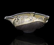 画像をギャラリービューアに読み込む, 加藤真美 フロスト釉 黒磁片口