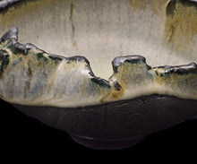 画像をギャラリービューアに読み込む, 加藤真美 フロスト釉 黒磁片口