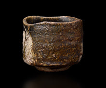 画像をギャラリービューアに読み込む, 岡本作礼 黒織部唐津円相茶盌