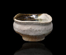 画像をギャラリービューアに読み込む, 岡本作礼 朝鮮唐津沓ぐい呑