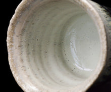 画像をギャラリービューアに読み込む, 岡本作礼 朝鮮唐津ぐい呑A