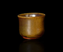 画像をギャラリービューアに読み込む, 三藤るい 黒唐津ぐい呑