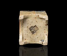 画像をギャラリービューアに読み込む, 金美愛 限定コレクション カップE