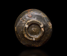 画像をギャラリービューアに読み込む, 岡本作礼 黒唐津茶盌