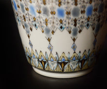 画像をギャラリービューアに読み込む, 多田幸史 幾何紋金白金彩ぐい呑