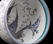 画像をギャラリービューアに読み込む, アリシェルナジロフ 草花文線刻茶碗